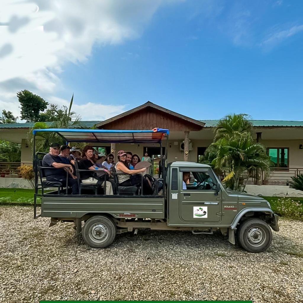 Hotel Greenland Safari 사우라하 외부 사진